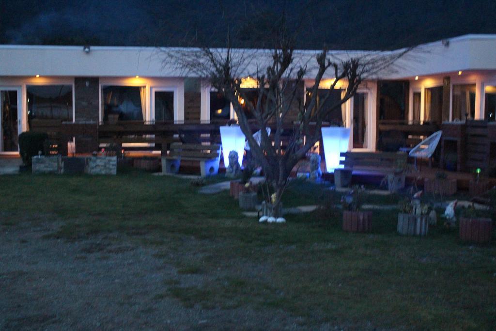 Cabanas Rincon Austral ปวยร์โตมอนต์ ภายนอก รูปภาพ